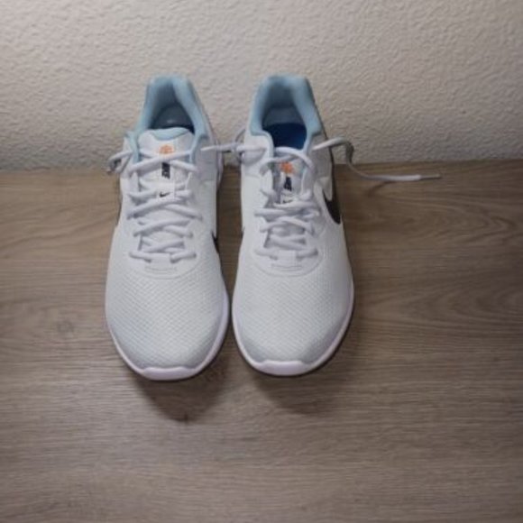 Nike Tennis/Running Shoes - Size 12.5 - Picture 2 of 8